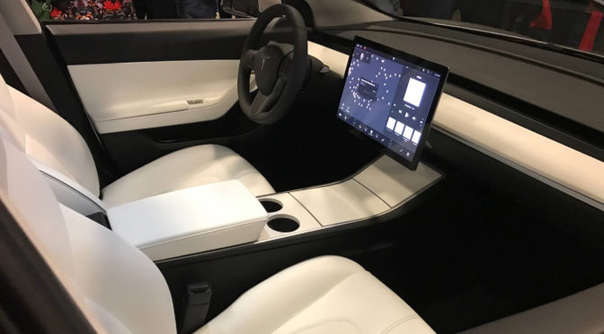 Tesla model 3 интерьер